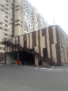 Мира 71, паркинг